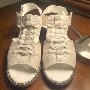 Office white sandals